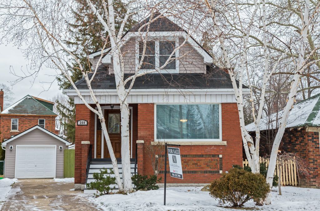 260 Houghton Avenue South, Hamilton