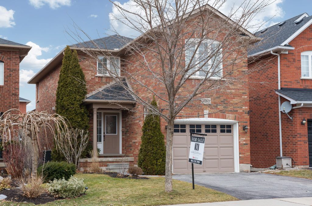 2063 Westmount Drive, Oakville