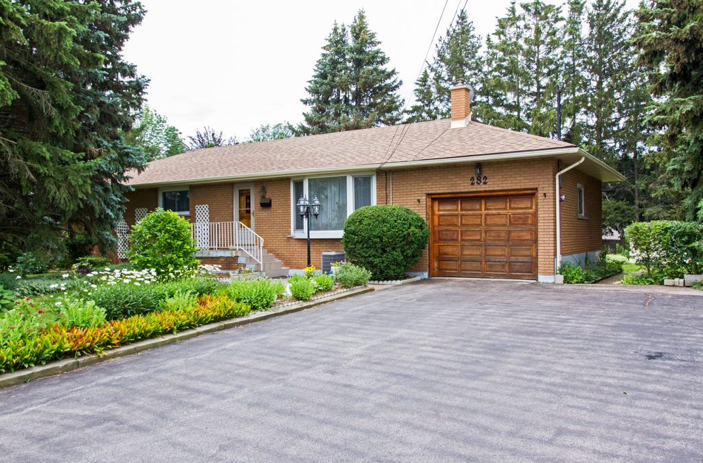 282 Southcote Road, Ancaster